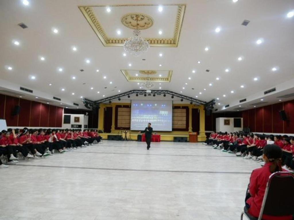 The Pine Resort Pathum Thani Exterior photo